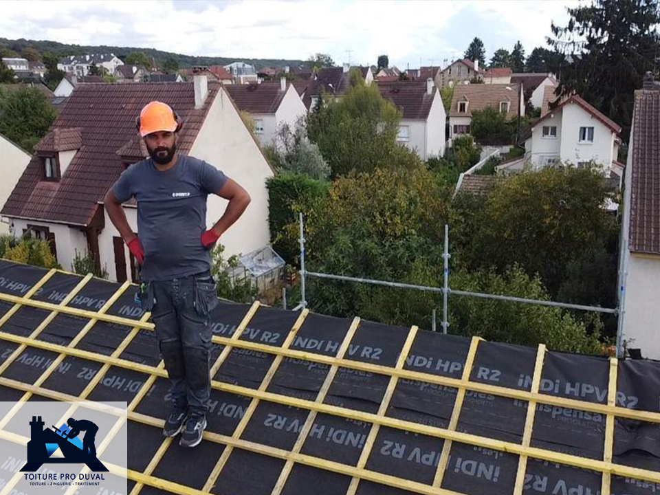 découvrez nos services de couvreur spécialisé en panneaux photovoltaïques. profitez de solutions sur mesure pour l'installation et l'entretien de vos systèmes solaires afin d'optimiser votre production d'énergie et de réduire votre empreinte écologique.