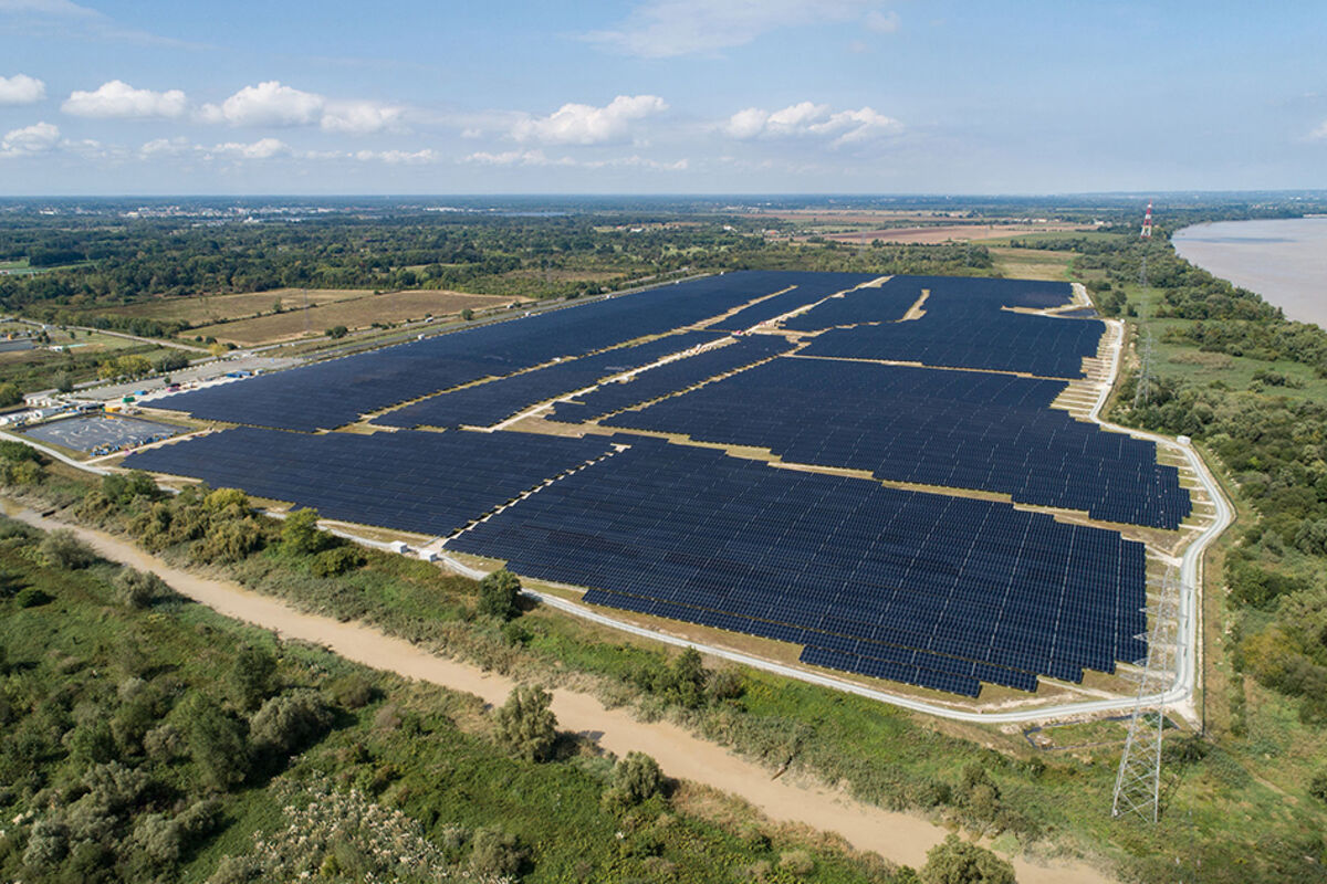 découvrez notre critique approfondie de "terre solaire", une œuvre qui explore les enjeux environnementaux et sociaux à travers une perspective unique. analyses, réflexions et opinions d'experts vous attendent dans cet article.