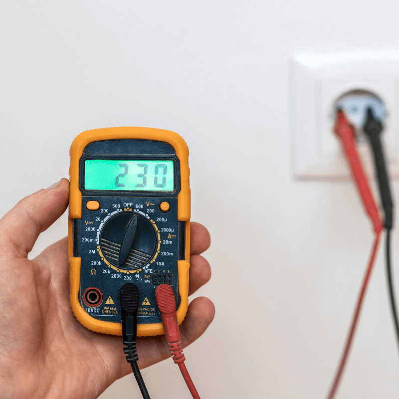 découvrez les signes d'un disjoncteur endommagé et apprenez comment identifier les problèmes électriques potentiels pour assurer la sécurité de votre installation. ne laissez pas un disjoncteur défectueux compromettre votre confort et votre sécurité.