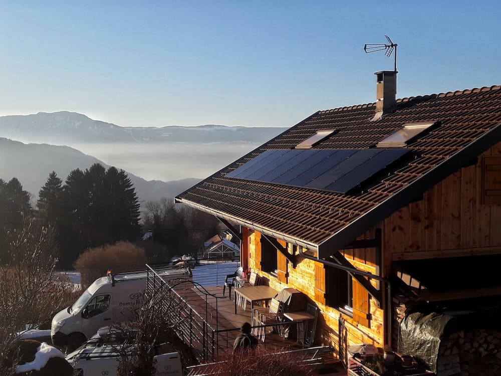 découvrez les domos photovoltaïques, une solution innovante pour transformer votre espace en une source d'énergie durable. optimisez votre consommation d'énergie tout en réduisant votre empreinte carbone grâce à ces structures modernes et efficaces.