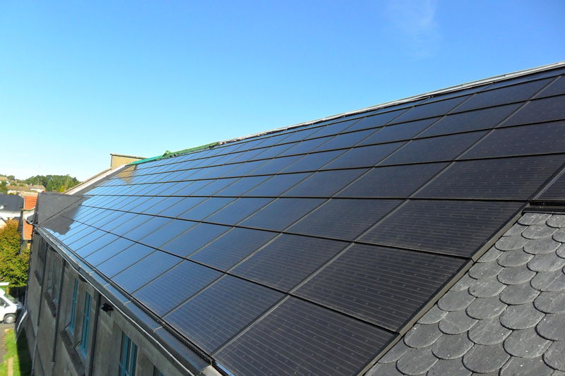 découvrez l'éco-solaire, une solution écologique et économique qui utilise l'énergie solaire pour alimenter vos besoins quotidiens. explorez les avantages des panneaux solaires, l'impact environnemental positif et comment cette technologie peut réduire vos factures d'énergie tout en préservant la planète.