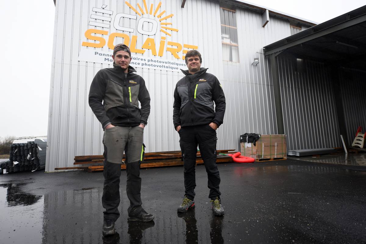 découvrez éco-solaire, votre guide vers une énergie durable et innovante. explorez des solutions solaires respectueuses de l'environnement pour réduire votre empreinte carbone tout en économisant sur vos factures d'énergie. adoptez un mode de vie écoresponsable grâce à nos conseils et actualités sur les technologies solaires.