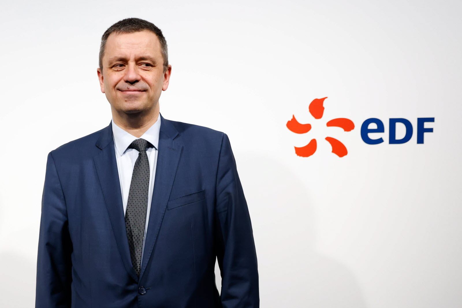 découvrez edf, le leader de l'énergie en france, offrant des solutions innovantes pour la production et la distribution d'électricité. explorez nos offres d'énergie renouvelable et nos services pour particuliers et entreprises.