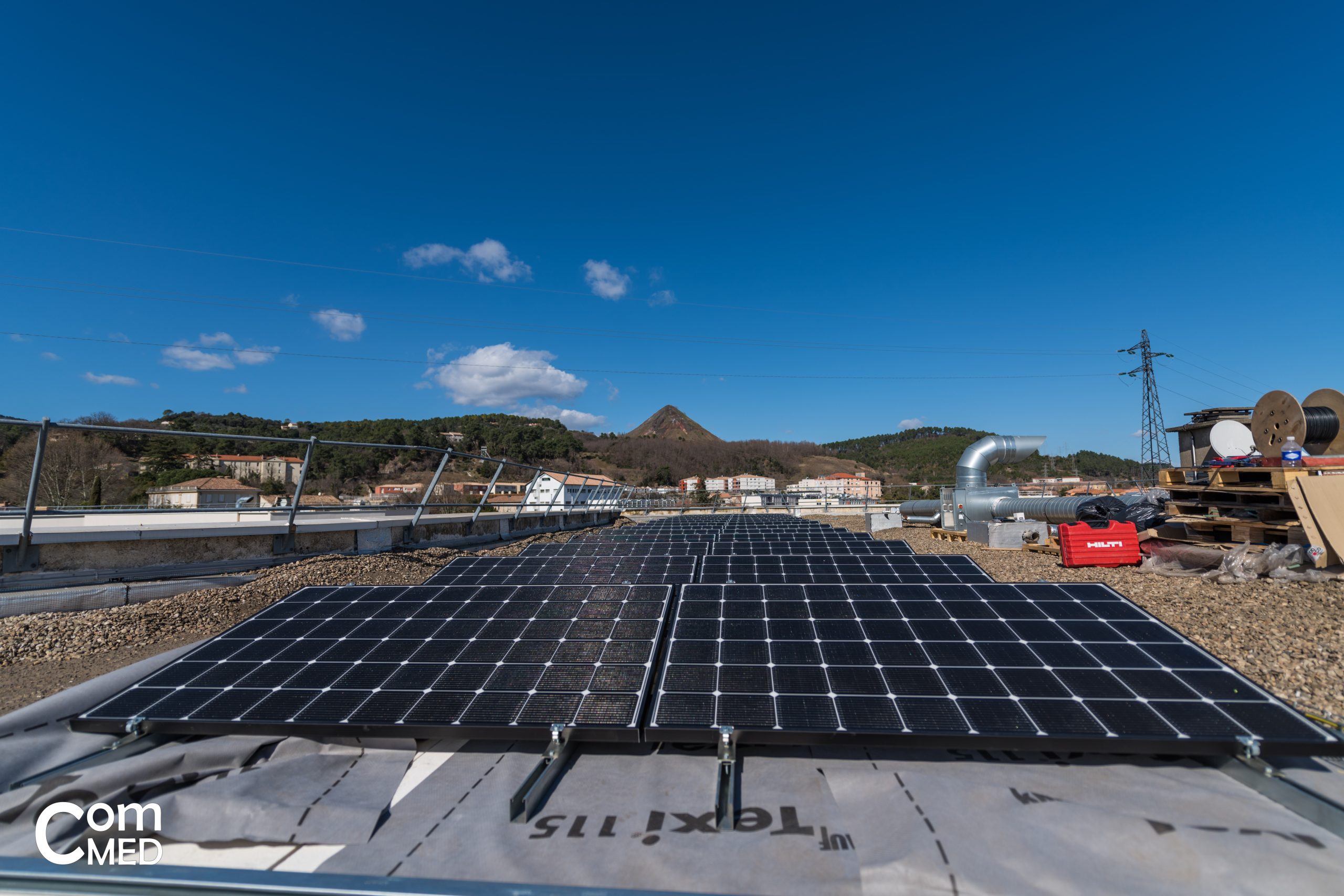 découvrez edf enr et ses solutions photovoltaïques pour une énergie solaire durable et efficace. profitez d'une autonomie énergétique tout en réduisant votre impact écologique grâce à des panneaux solaires de qualité.