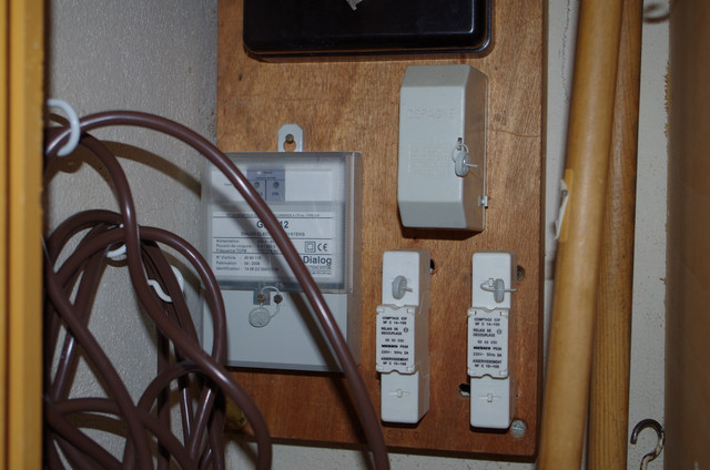 découvrez notre plateforme dédiée aux forums sur l'électricité, où vous pouvez échanger des conseils, poser vos questions et partager vos expériences avec d'autres passionnés et professionnels du secteur. rejoignez notre communauté pour tout savoir sur les dernières tendances, les astuces et les solutions en matière d'électricité.