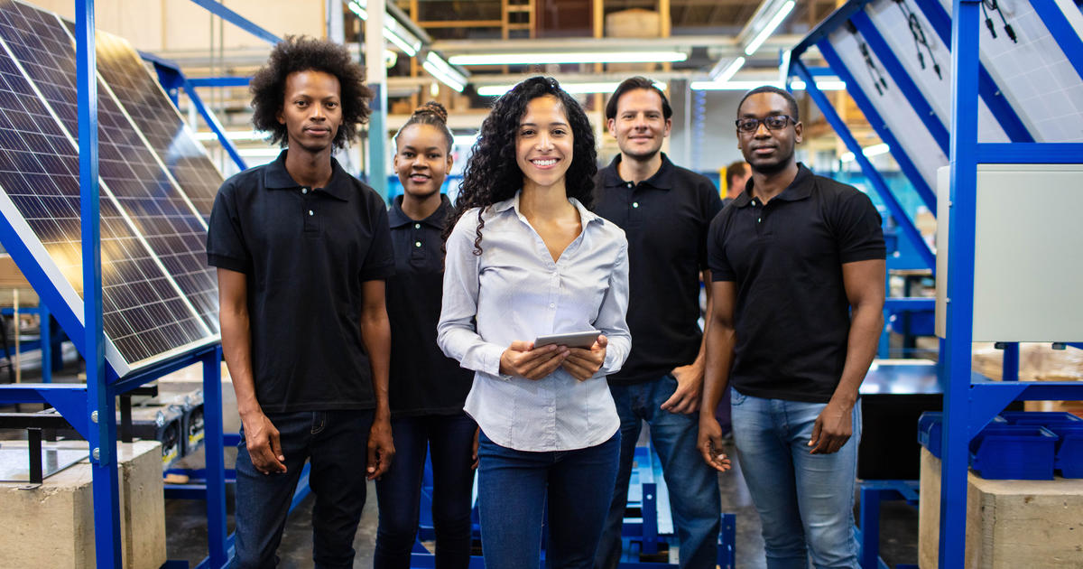découvrez les opportunités d'emploi dans le secteur solaire, un domaine en pleine expansion qui allie innovation technologique et développement durable. rejoignez un marché dynamique où vous pouvez contribuer à la transition énergétique tout en bâtissant une carrière prometteuse.
