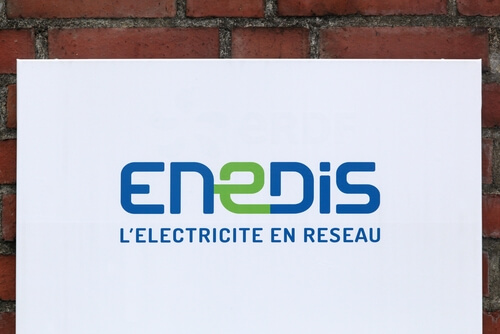 découvrez enedis pv, votre partenaire pour la gestion et l'optimisation de l'énergie solaire en france. profitez d'expertises sur le photovoltaïque, les solutions d'autoconsommation et la transition énergétique pour un avenir durable.