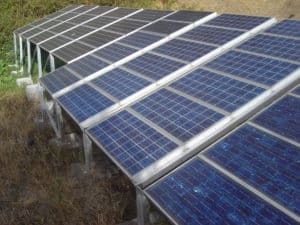découvrez les enjeux de l'énergie solaire à la réunion, ses impacts environnementaux, économiques et sociaux, ainsi que les perspectives de développement durable pour l'île.