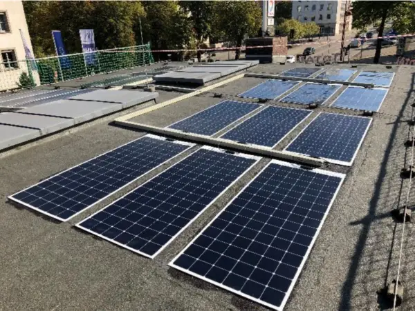 découvrez notre expertise en tant que fabricant photovoltaïque, offrant des solutions solaires innovantes et durables pour un avenir énergétique propre. profitez de nos produits de haute qualité et de notre savoir-faire pour maximiser votre production d'énergie solaire.