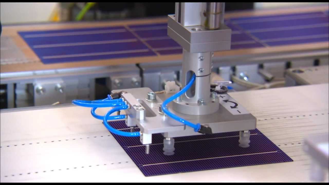 découvrez les processus de fabrication des panneaux solaires, une solution écologique et durable pour produire votre propre énergie. explorez les technologies innovantes et les étapes de conception qui garantissent performance et efficacité énergétique.