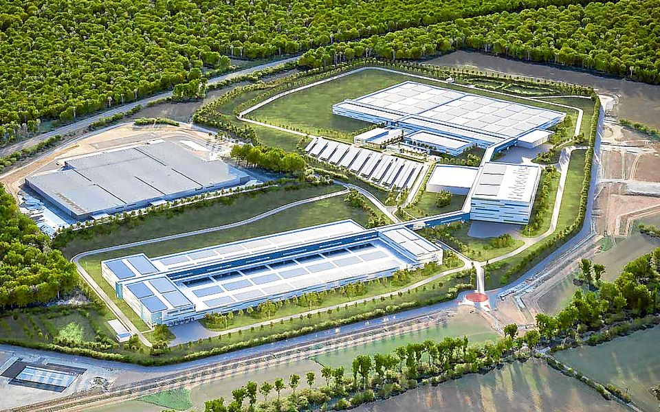 découvrez notre expertise en fabrication de panneaux solaires en france. profitez d'énergies renouvelables de qualité, fabriquées localement pour une transition énergétique durable et respectueuse de l'environnement. choisissez l'innovation et l'efficacité avec nos solutions solaires sur mesure.