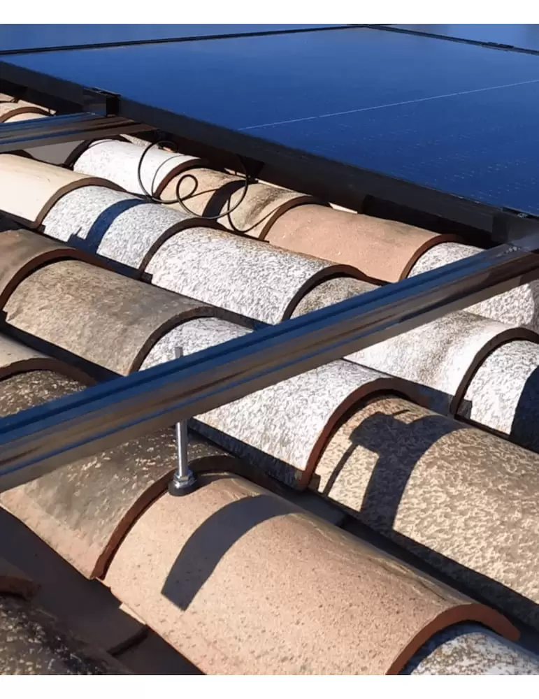 découvrez nos solutions efficaces pour la fixation de panneaux sur tuiles. assurez une installation robuste et durable grâce à nos conseils et produits adaptés à tous types de toitures. optimisez la sécurité et l'esthétique de votre projet avec des techniques éprouvées.