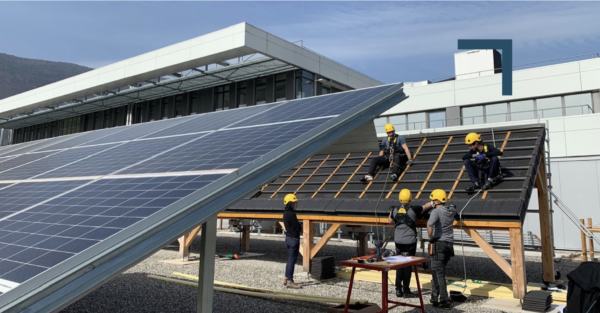 découvrez notre formation photovoltaïque complète, conçue pour vous initier aux technologies solaires, apprendre à installer des panneaux photovoltaïques et optimiser leur performance. rejoignez-nous pour maîtriser l'énergie renouvelable et contribuer à un avenir durable.