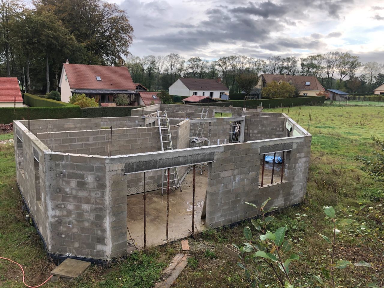 découvrez notre forum dédié à l'autoconstruction : échanges d'expériences, conseils pratiques, astuces et soutien entre passionnés. partagez vos projets et trouvez l'inspiration pour vos futurs travaux.