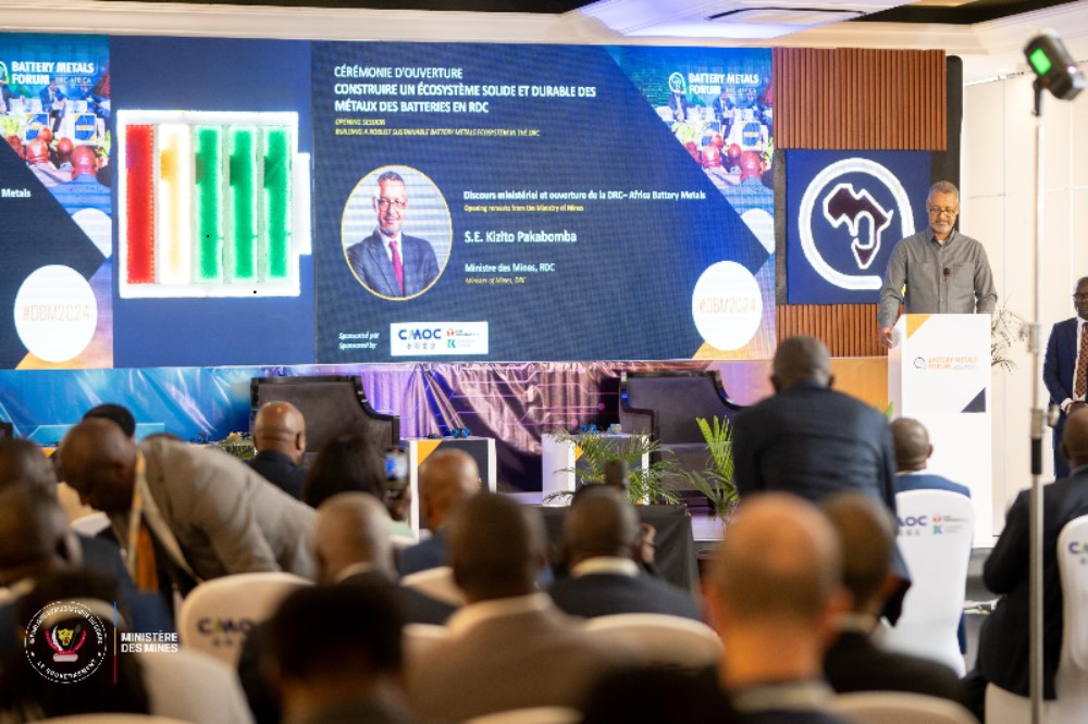 découvrez notre forum dédié aux batteries : échangez avec des passionnés, posez vos questions et trouvez des conseils sur les différents types de batteries, leur entretien et leur utilisation.