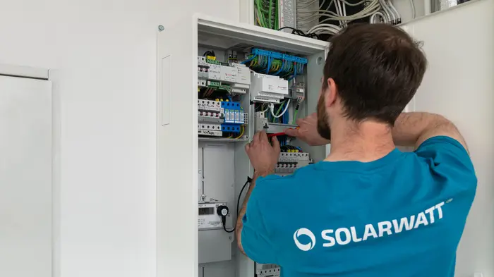 obtenez votre devis photovoltaïque personnalisé et découvrez comment l'énergie solaire peut réduire vos factures d'électricité tout en préservant l'environnement. comparez les offres et faites un choix éclairé pour votre avenir énergétique.