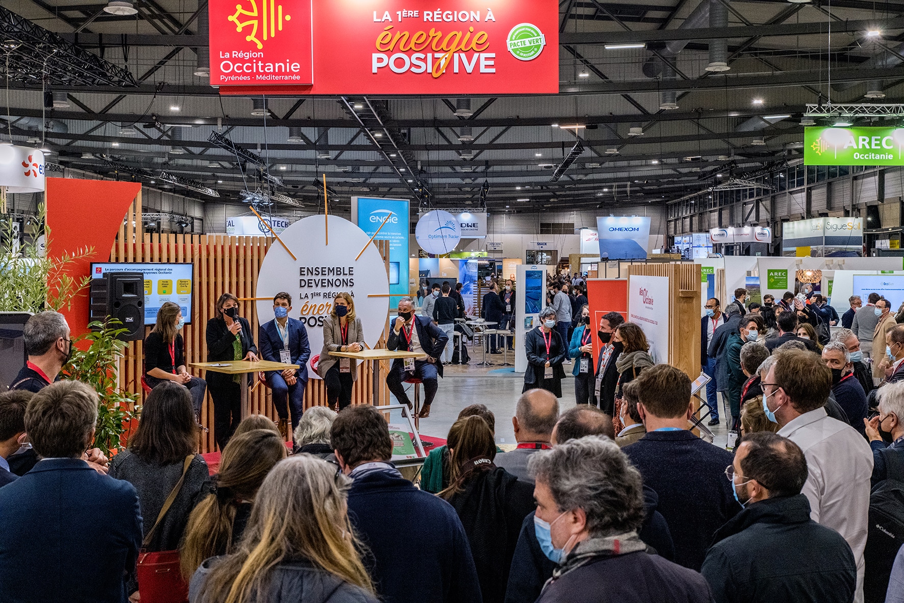 rejoignez le forum energaïa solaire pour discuter des dernières innovations en matière d'énergie solaire, échanger des idées et partager vos expériences avec d'autres passionnés. explorez des solutions durables pour un avenir énergétique meilleur.