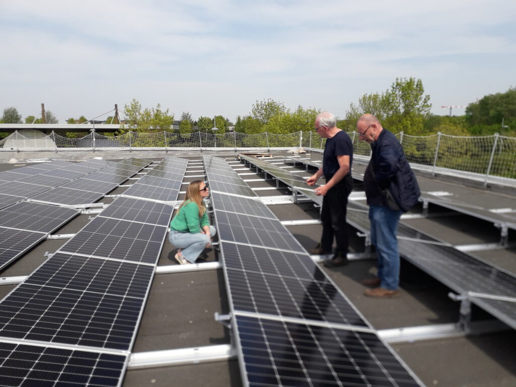 découvrez notre forum dédié à l'énergie solaire, un espace d'échange pour partager vos idées, poser vos questions et trouver des solutions sur les enjeux liés aux énergies renouvelables. rejoignez une communauté passionnée et engagée dans la transition énergétique.