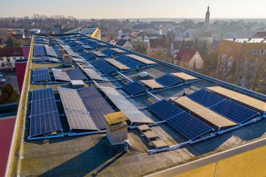 découvrez notre forum dédié aux panneaux solaires, un espace d'échange et de partage pour les passionnés et experts de l'énergie solaire. posez vos questions, échangez des conseils et restez informé des dernières innovations dans le domaine des énergies renouvelables.