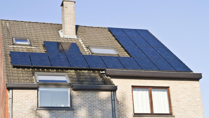 découvrez notre forum dédié aux panneaux photovoltaïques en belgique. échangez des conseils, posez vos questions et partagez vos expériences sur l'énergie solaire avec des passionnés et des experts du secteur. rejoignez-nous pour en savoir plus sur les avantages des panneaux solaires et leur installation en belgique.