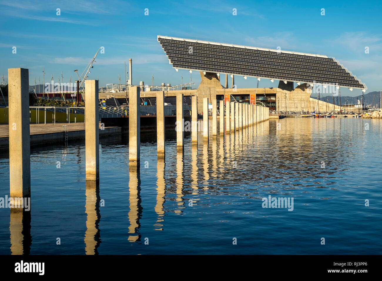 rejoignez notre forum photovoltaïque pour échanger des idées, poser vos questions et découvrir les dernières tendances du secteur de l'énergie solaire. participez à des discussions enrichissantes sur l'installation, l'efficacité énergétique et les technologies innovantes liées aux panneaux solaires.