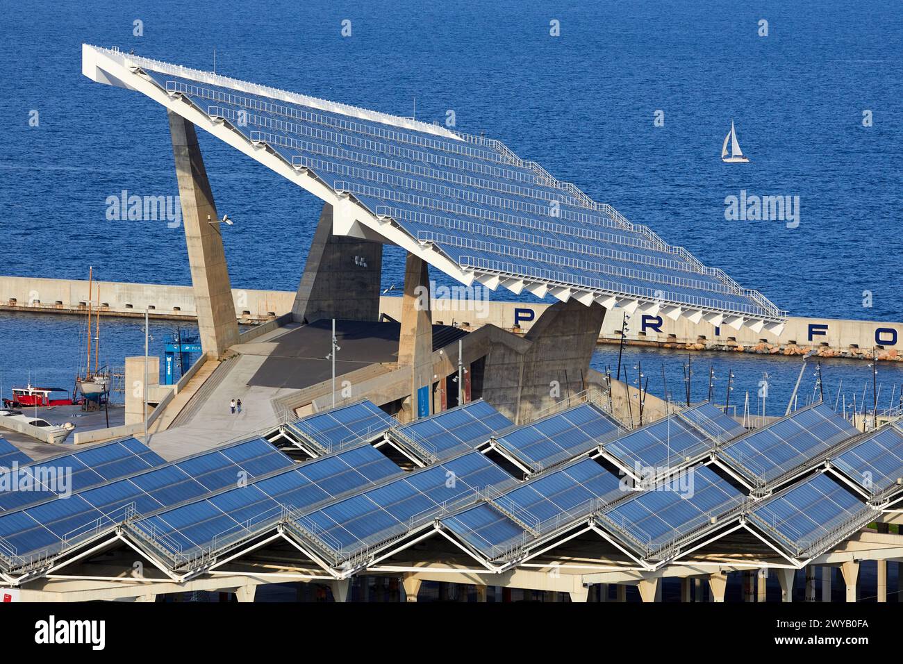 découvrez notre forum photovoltaïque, un espace d'échange dédié aux passionnés d'énergie solaire. participez à des discussions enrichissantes, posez vos questions et partagez vos expériences sur l'installation, l'entretien et les innovations dans le domaine du photovoltaïque.