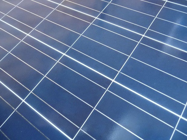 découvrez le forum photovoltaïque, un espace d'échange et de partage d'idées pour les passionnés d'énergie solaire. participez à des discussions sur les dernières technologies, les bonnes pratiques d'installation et les actualités du secteur pour optimiser votre projet photovoltaïque.