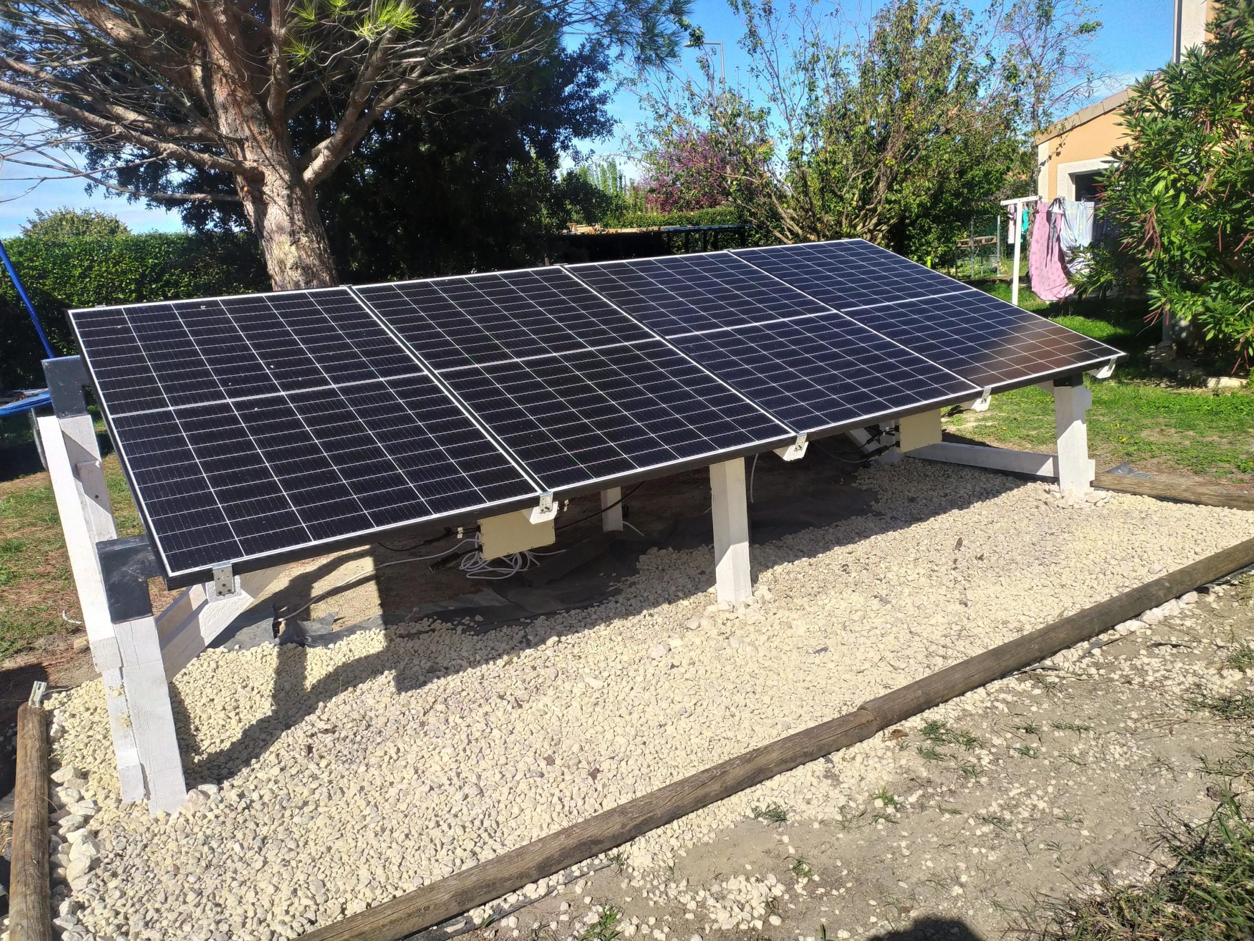 découvrez notre forum photovoltaïque, un espace d'échange dédié aux passionnés et professionnels de l'énergie solaire. participez aux discussions sur les technologies, les innovations, les installations et les meilleures pratiques pour maximiser l'efficacité de vos systèmes photovoltaïques.