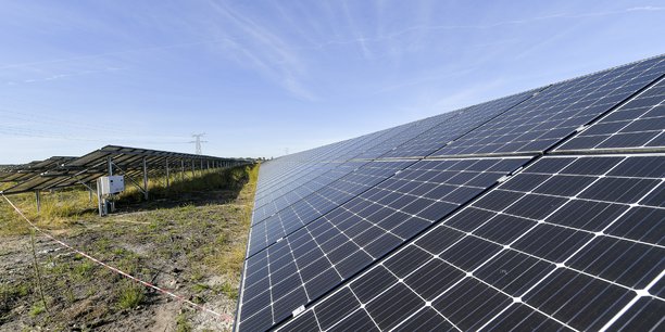 découvrez notre forum dédié au photovoltaïque agricole, un espace d'échange et de partage d'idées pour les agriculteurs souhaitant intégrer des solutions énergétiques durables. participez aux discussions sur les technologies, les subventions et les meilleures pratiques pour optimiser votre production tout en respectant l'environnement.