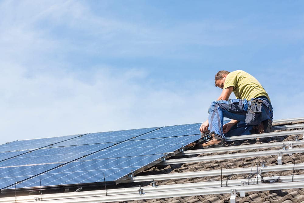 découvrez le forum photovoltaïque d'effy, un espace d'échange dédié aux passionnés et aux professionnels du solaire. partagez vos expériences, posez vos questions et restez informé des dernières innovations en matière d'énergie photovoltaïque.