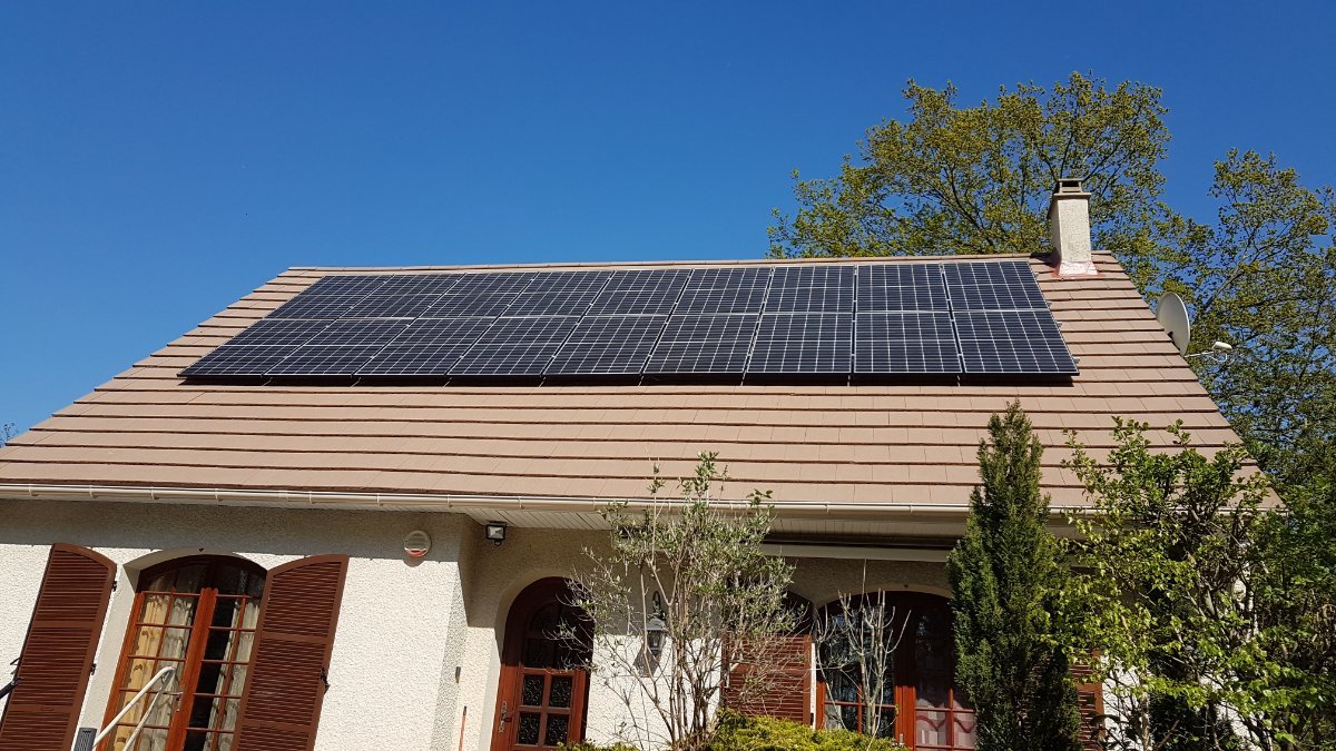rejoignez notre forum dédié à la production photovoltaïque pour échanger des conseils, partager des expériences et découvrir les dernières innovations dans le domaine de l'énergie solaire. participez à des discussions enrichissantes avec des experts et passionnés pour optimiser vos projets photovoltaïques.
