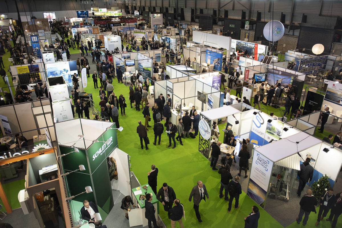 découvrez le forum pv, un espace d'échange pour les passionnés de photovoltaïque. partagez vos expériences, posez vos questions et restez informé des dernières innovations dans le domaine de l'énergie solaire. rejoignez une communauté engagée et profitez de conseils d'experts pour optimiser vos projets d'installation !