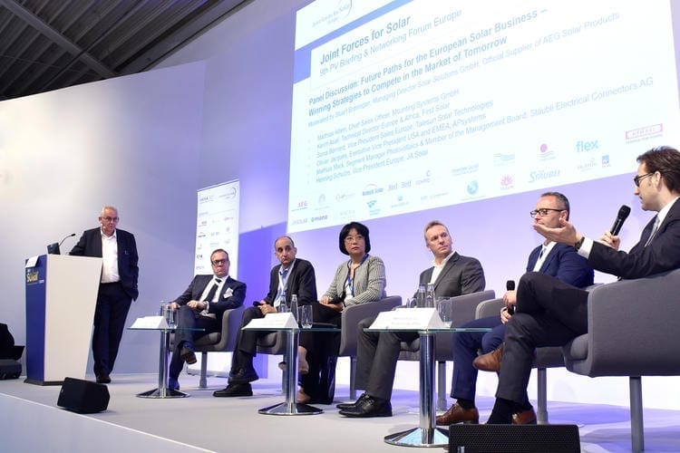 rejoignez le forum pv, l'espace d'échange dédié aux passionnés de photovoltaïque. discutez des dernières innovations, partagez vos expériences et trouvez des conseils d'experts pour optimiser vos projets solaires.