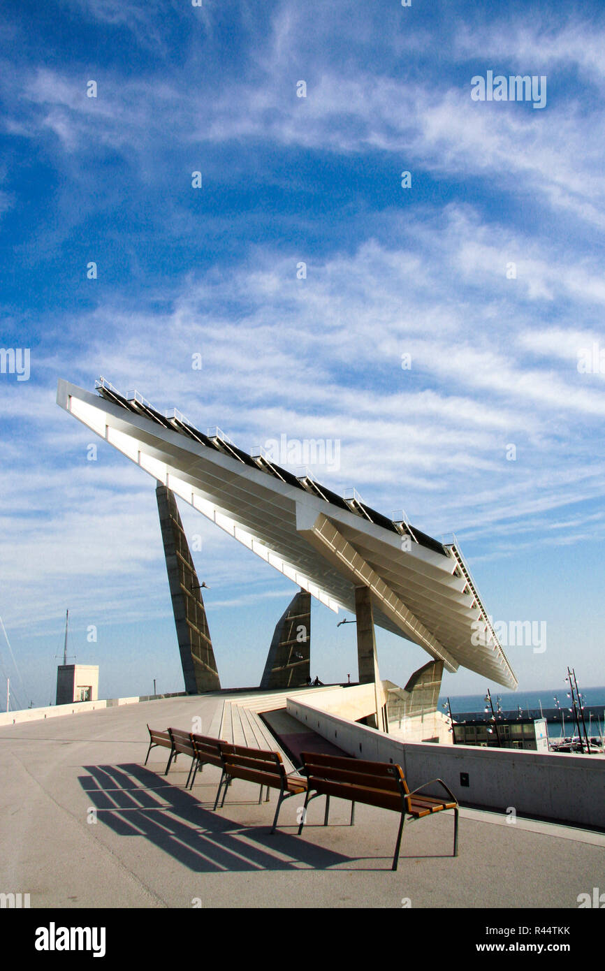 découvrez notre forum solaire, un espace d'échange dédié aux passionnés d'énergie solaire. partagez vos expériences, posez vos questions et explorez les dernières innovations en matière d'énergie renouvelable. rejoignez notre communauté pour tout savoir sur l'installation, l'entretien et l'optimisation de vos systèmes solaires.
