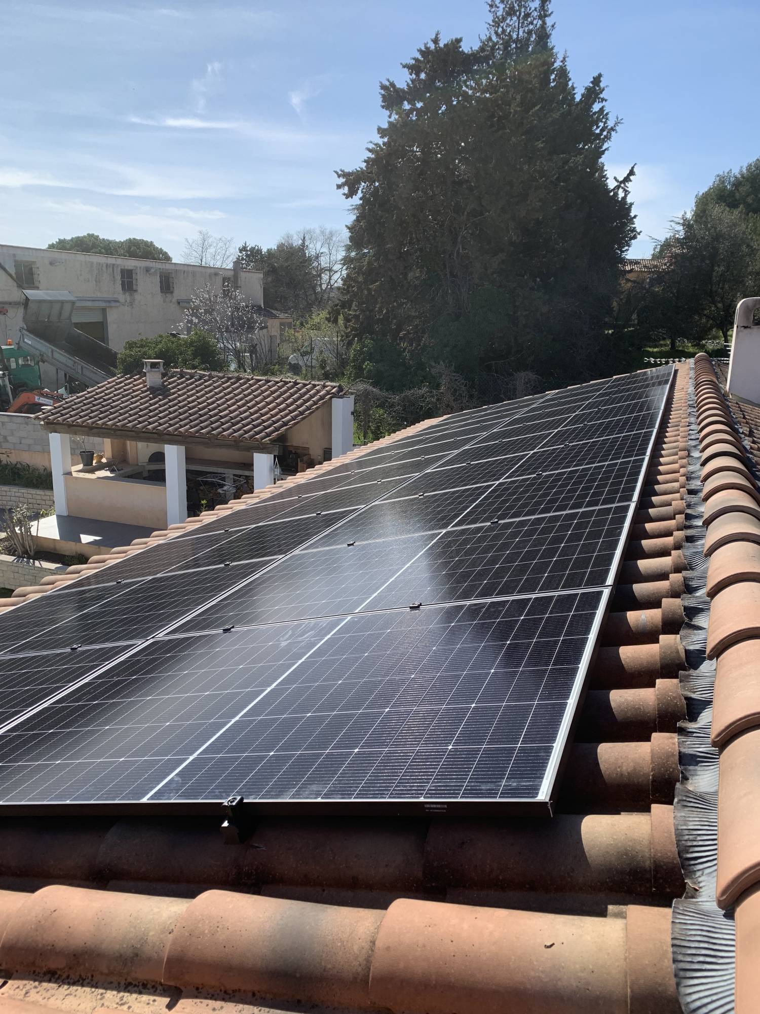 découvrez les forums photovoltaïques en france : partagez vos expériences, trouvez des conseils d'experts et explorez les dernières innovations en énergie solaire. rejoignez une communauté engagée pour optimiser vos projets photovoltaïques.