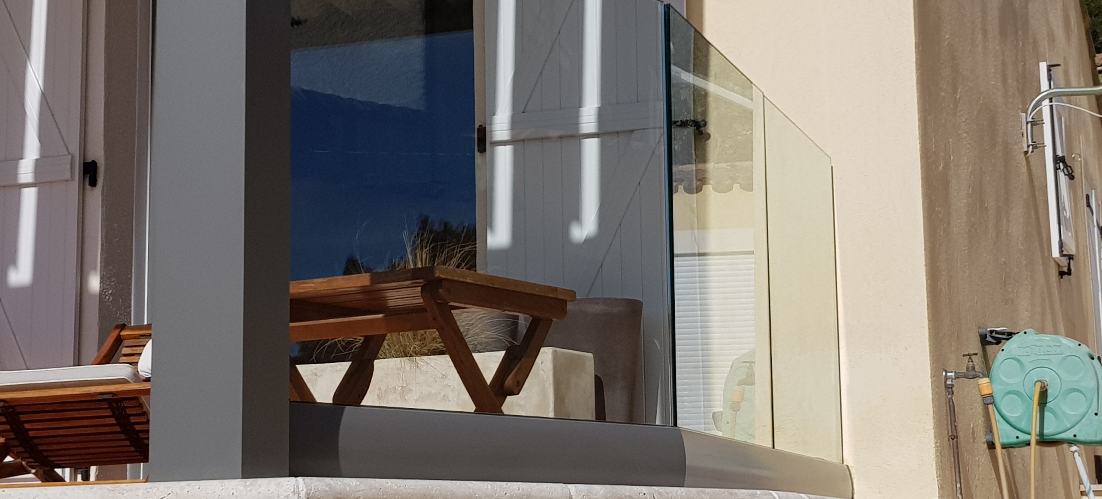 découvrez nos garde corps en pvc, alliant sécurité et esthétisme pour vos espaces extérieurs et intérieurs. idéals pour les balcons, terrasses et escaliers, nos produits sont conçus pour résister aux intempéries tout en apportant une touche moderne à votre décoration.