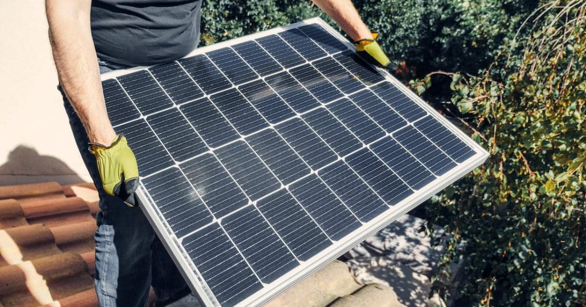 découvrez notre guide d'achat complet sur les panneaux solaires. apprenez à choisir le meilleur système adapté à vos besoins, comparez les marques, évaluez les coûts et profitez des avantages de l'énergie solaire pour réduire vos factures et protéger l'environnement.