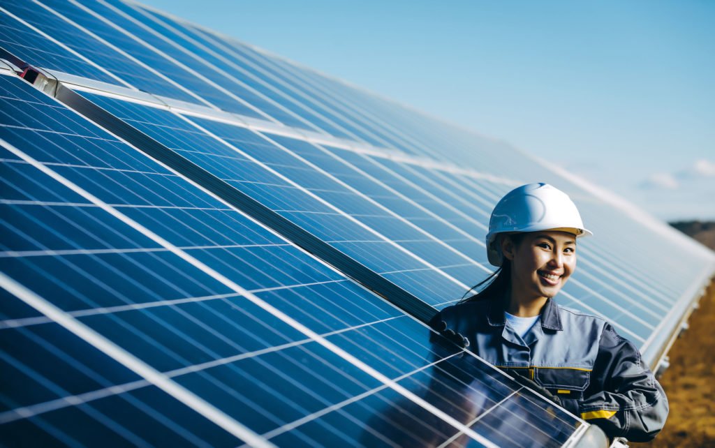 découvrez notre guide complet sur les panneaux solaires : principes de fonctionnement, types de panneaux, avantages écologiques et économiques, ainsi que des conseils pour l'installation et l'entretien. profitez de l'énergie solaire pour réduire vos factures et préserver l'environnement.