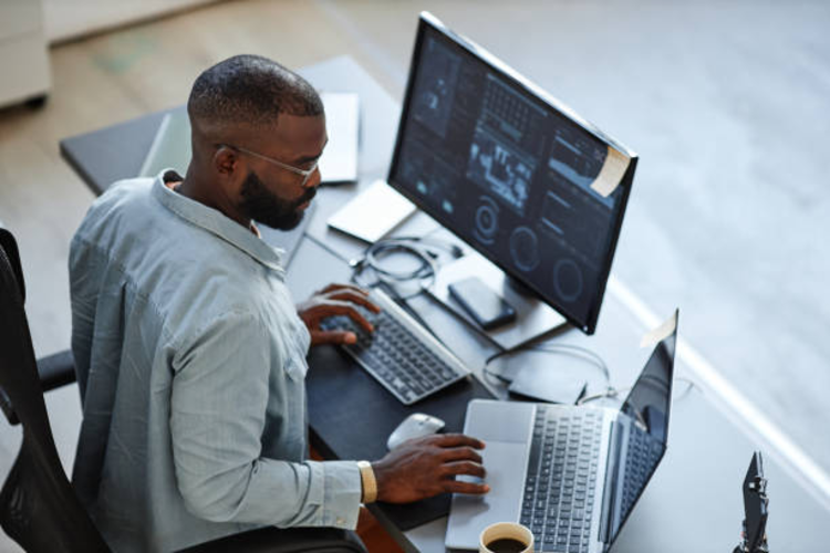 découvrez l'impact de com7 sur le marché technologique : analyse des tendances, innovations et stratégies qui façonnent l'avenir de l'industrie tech en france et à l'international.