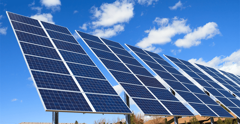 découvrez les inconvénients des panneaux solaires, incluant le coût initial, l'efficacité variable selon les conditions climatiques, et les défis liés à l'installation et à l'entretien. informez-vous pour faire un choix éclairé sur votre transition énergétique.