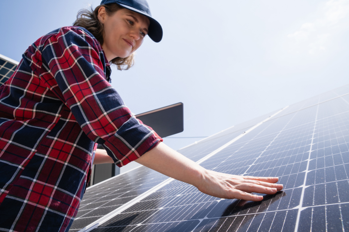 découvrez les principaux inconvénients des panneaux solaires dans notre article. analyse des coûts, de la gestion de l'énergie, des impacts environnementaux et des problèmes techniques pour une décision éclairée sur l'énergie renouvelable.