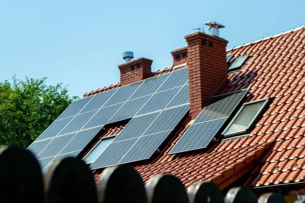 découvrez les dernières informations et actualités sur le photovoltaïque : panneaux solaires, innovations technologiques, avantages environnementaux et conseils pour optimiser votre installation.