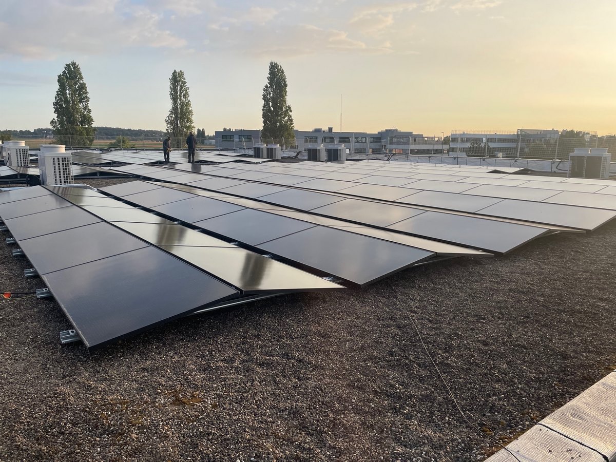 découvrez nos services d'installation de panneaux photovoltaïques en alsace. profitez de solutions énergétiques durables et économisez sur vos factures d'électricité grâce à notre expertise locale.