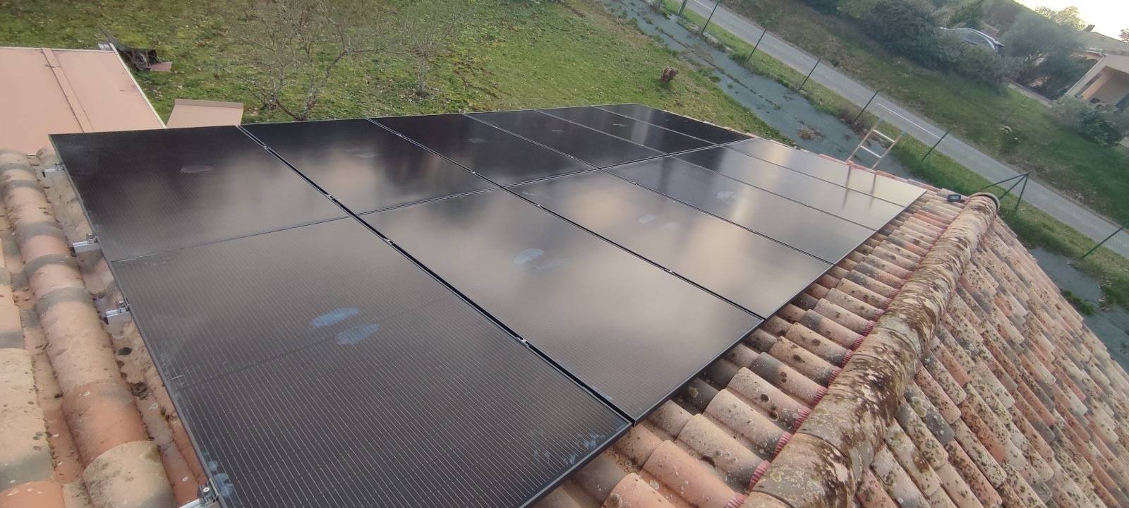 découvrez les services d'un installateur photovoltaïque à toulouse, spécialisé dans l'installation de panneaux solaires pour optimiser votre consommation d'énergie et réduire votre empreinte carbone. profitez d'une expertise locale et de solutions personnalisées adaptées à vos besoins.