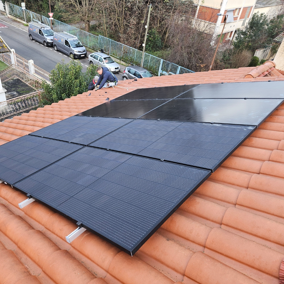 découvrez notre expertise en tant qu'installateur photovoltaïque à toulouse. nous proposons des solutions sur mesure pour maximiser votre production d'énergie solaire et réduire vos factures. contactez-nous pour un devis gratuit et bénéficiez d'une installation professionnelle et fiable.