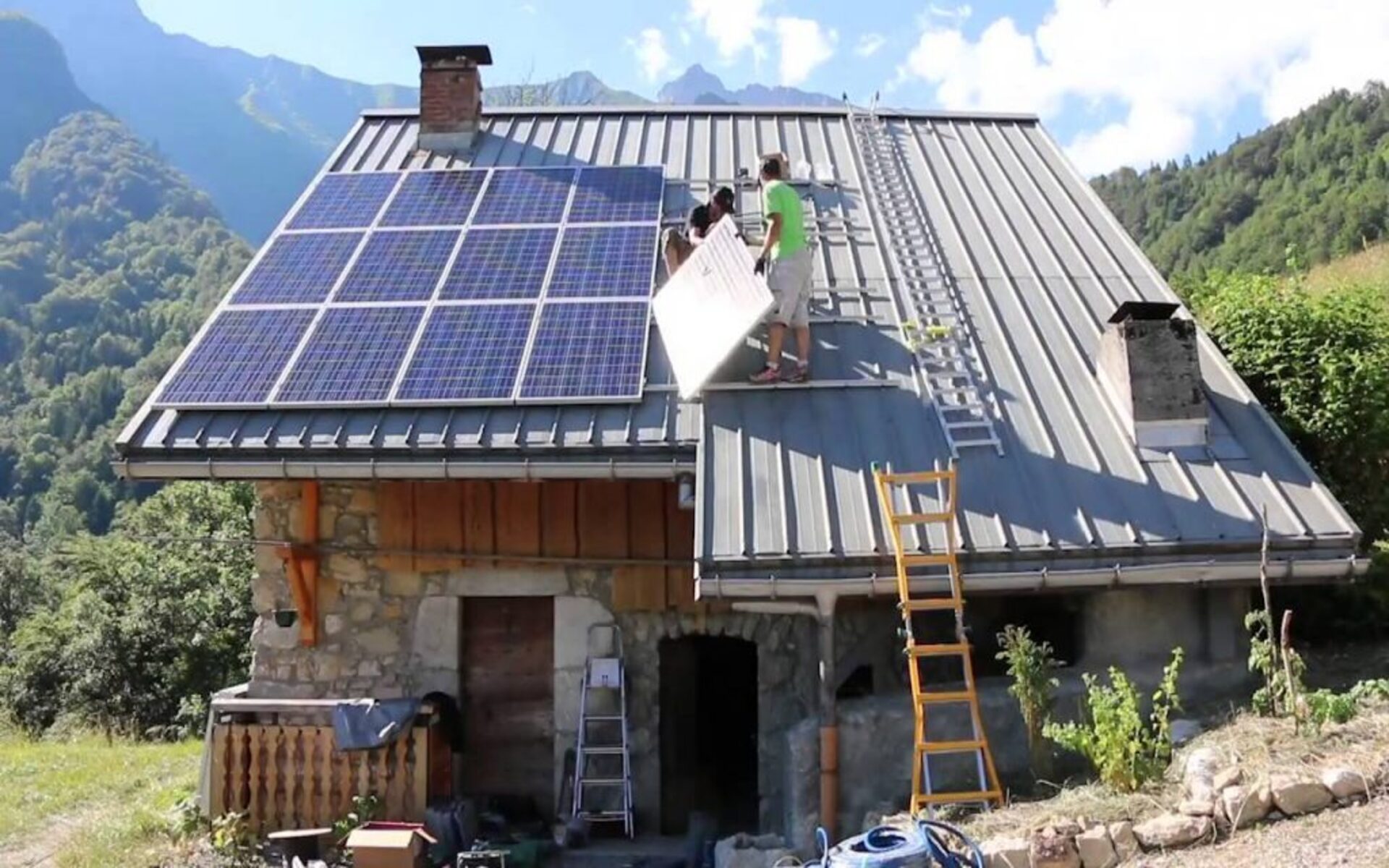 découvrez les avantages de l'installation solaire autonome : économisez sur vos factures d'électricité, réduisez votre empreinte carbone et profitez d'une énergie renouvelable et durable, où que vous soyez. transformez votre autonomie énergétique dès aujourd'hui.