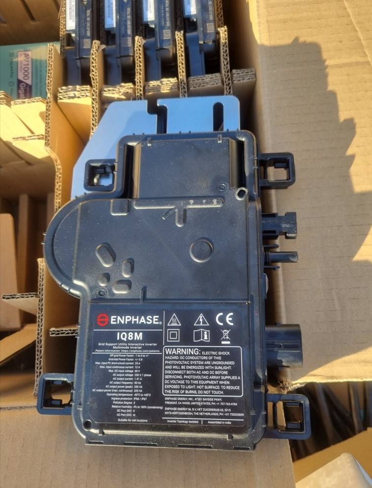 découvrez les panneaux photovoltaïques iq8, une solution innovante et performante pour produire votre propre électricité solaire. maximisez votre indépendance énergétique tout en contribuant à la protection de l'environnement grâce à cette technologie de pointe.