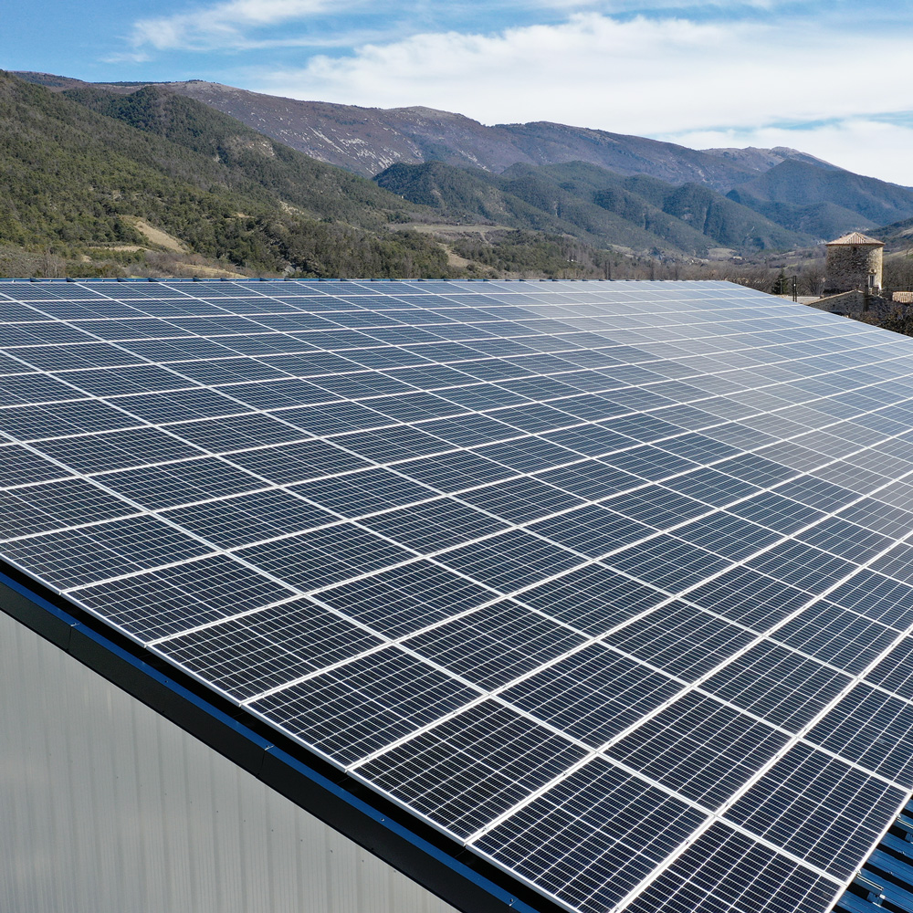 découvrez les avantages des toitures photovoltaïques, une solution durable et économique pour produire votre propre électricité. informez-vous sur les installations, les aides financières et l'impact environnemental de cette technologie innovante.