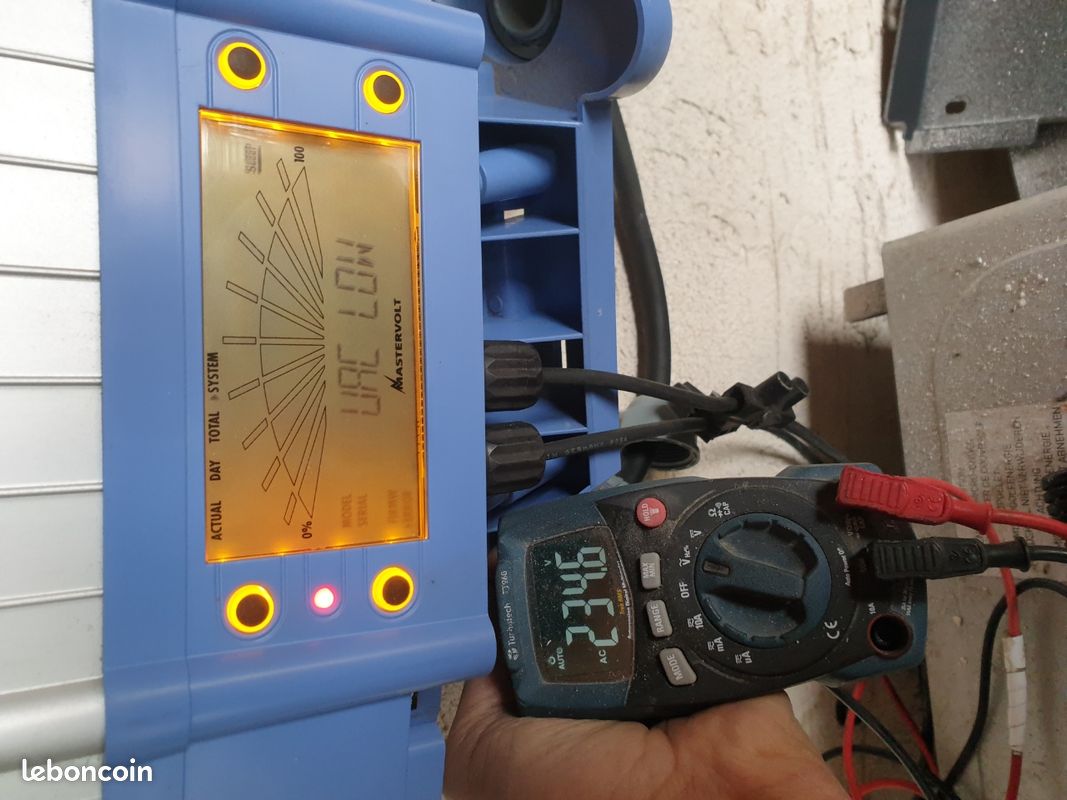 découvrez le mastervolt xs3200, un onduleur performant et fiable conçu pour optimiser vos systèmes énergétiques. idéal pour les installations maritimes et terrestres, il offre une puissance stable et une technologie avancée pour maximiser l'efficacité de votre énergie renouvelable.