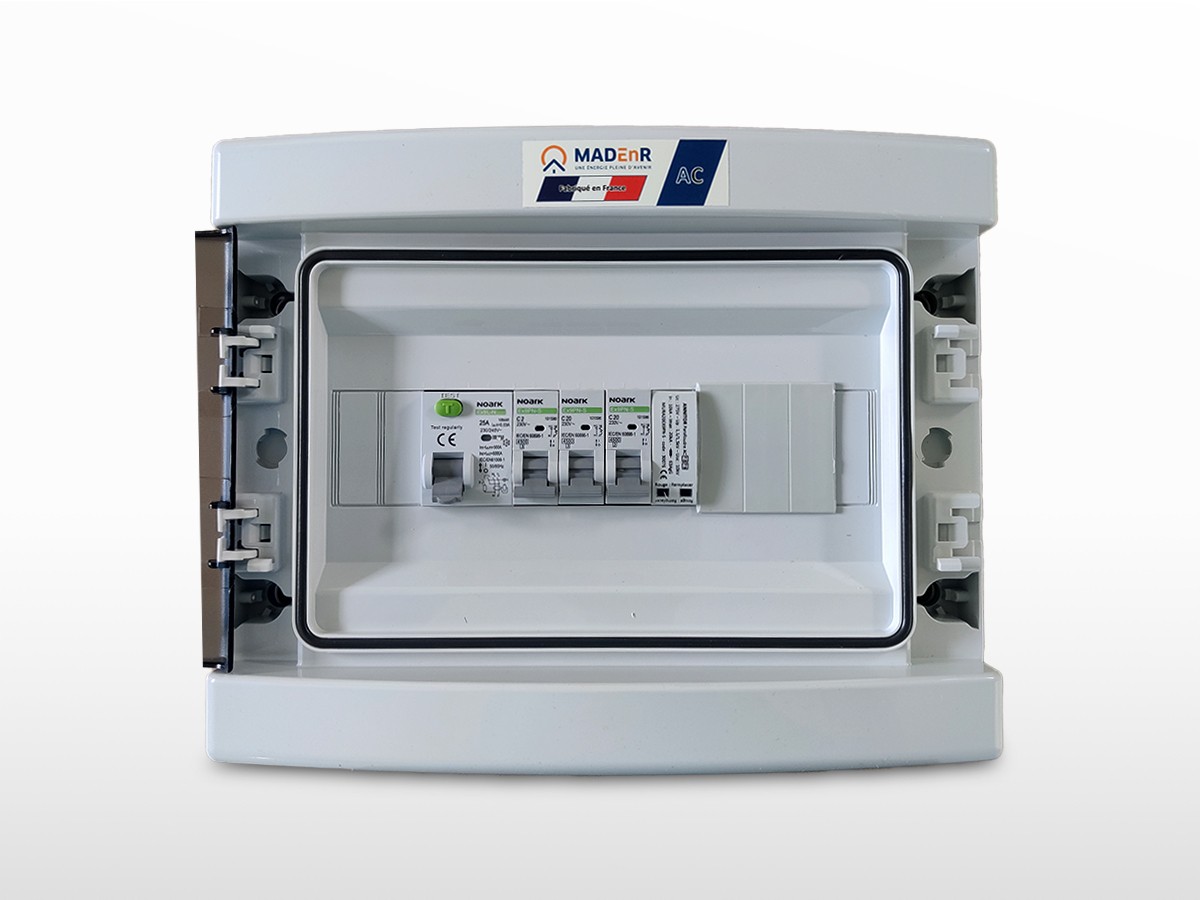découvrez notre ondulateur 3kw, l'équipement idéal pour transformer le courant continu en courant alternatif. parfait pour vos besoins énergétiques à domicile ou lors de vos déplacements, il allie performance et fiabilité.